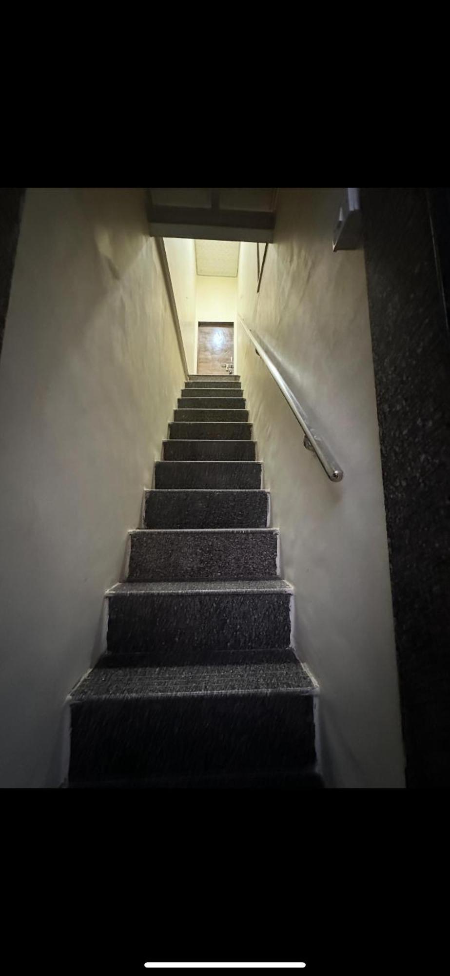 1bhk-entire Near Kokilaben Dhirubhai Ambani Hospital Andheri W Apartament *