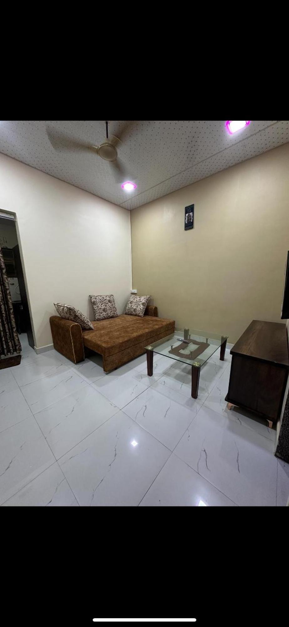 1bhk-entire Near Kokilaben Dhirubhai Ambani Hospital Andheri W *